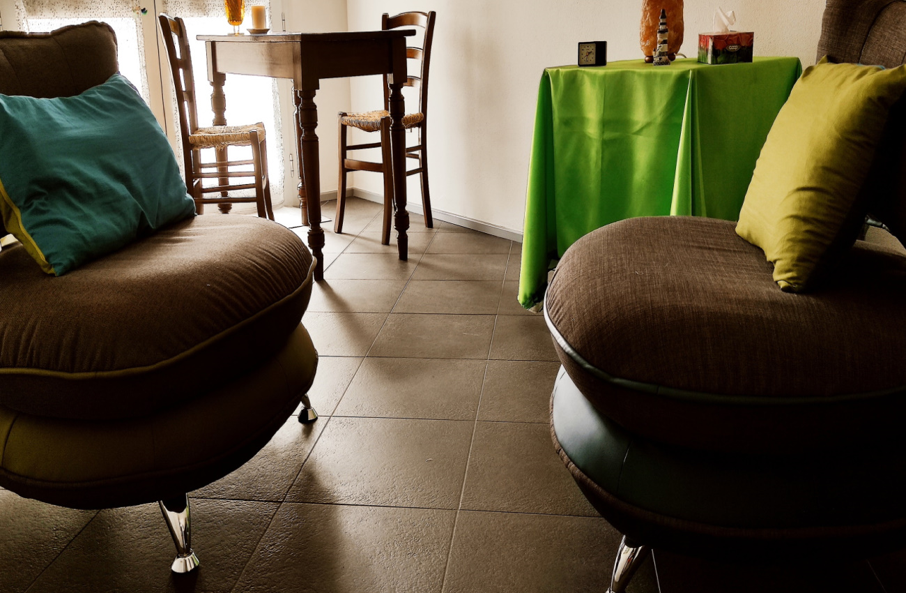 ESSERE COUNSELOR A MODENA